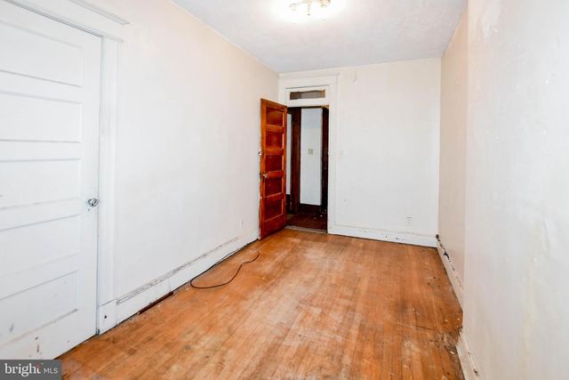 5128 KANSAS AVE NW, Washington, DC 20011