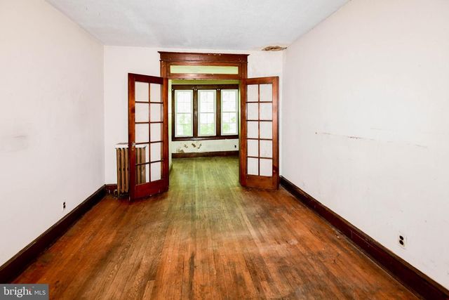 5128 KANSAS AVE NW, Washington, DC 20011