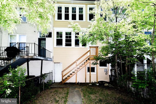 5128 KANSAS AVE NW, Washington, DC 20011