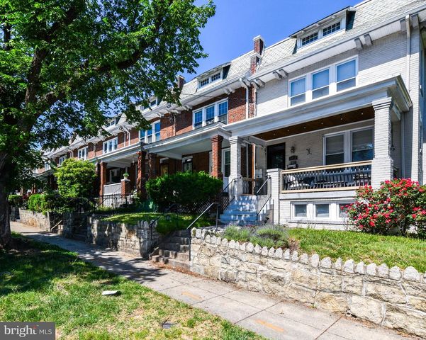 5128 KANSAS AVE NW, Washington, DC 20011