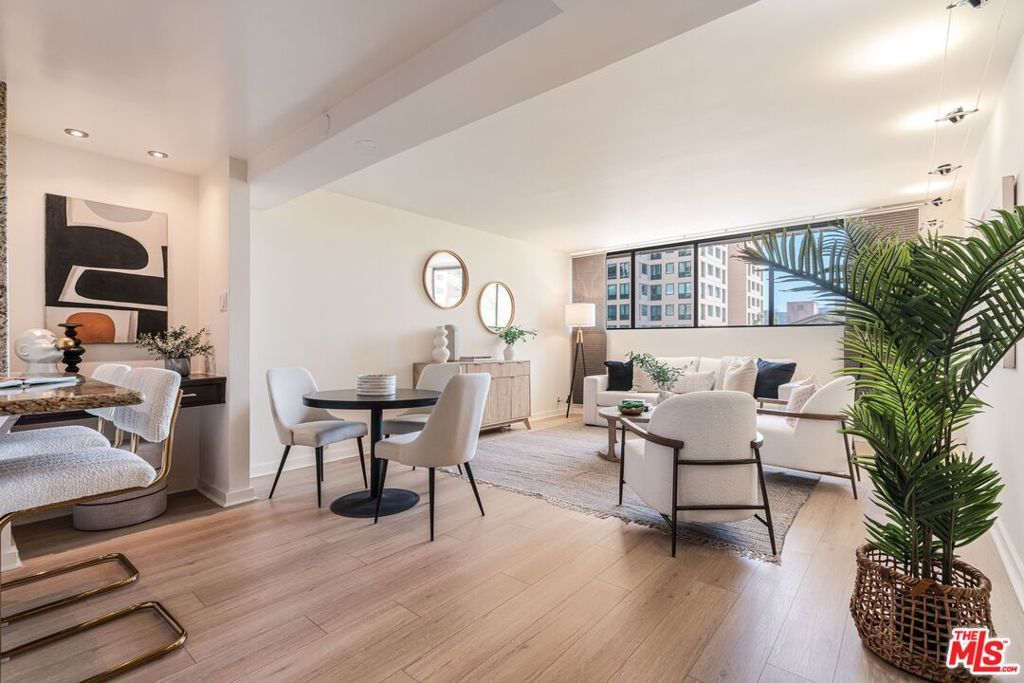 Image 1 of property listing at 10535 Wilshire Boulevard 701, Los Angeles, CA 90024