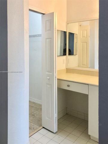 8527 NW 108th Ave 4-41, Doral, FL 33178