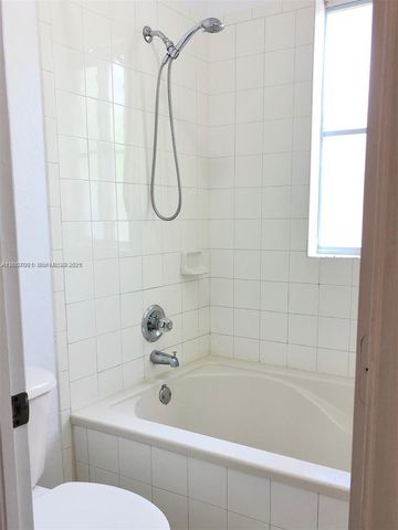 8527 NW 108th Ave 4-41, Doral, FL 33178