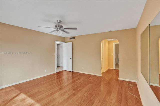 6060 S Falls Cir Dr 407, Lauderhill, FL 33319