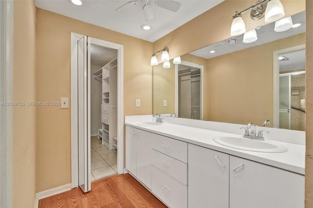 6060 S Falls Cir Dr 407, Lauderhill, FL 33319