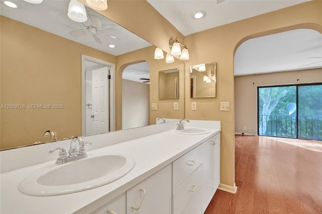 6060 S Falls Cir Dr 407, Lauderhill, FL 33319