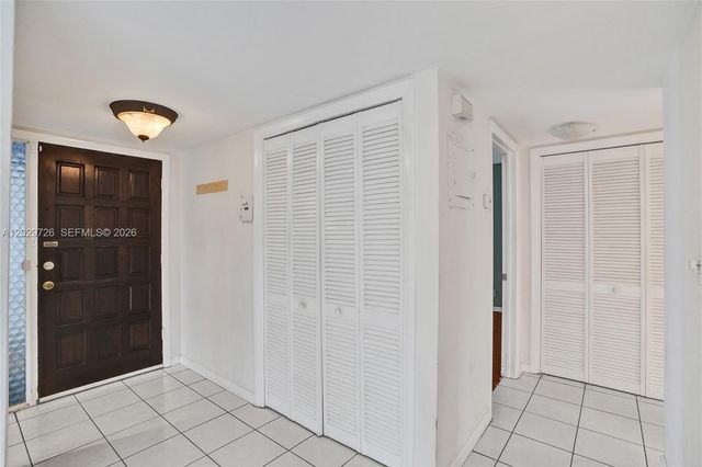 6060 S Falls Cir Dr 407, Lauderhill, FL 33319