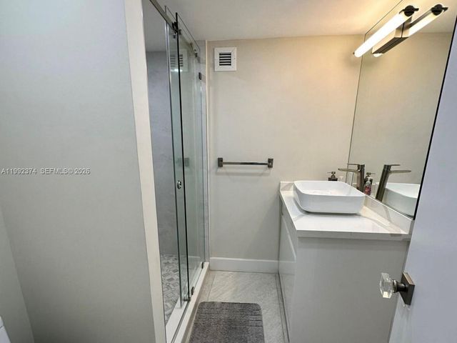 2751 S Ocean Dr 508S, Hollywood, FL 33019