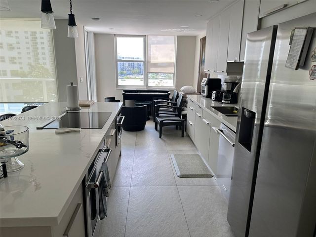 2751 S Ocean Dr 508S, Hollywood, FL 33019