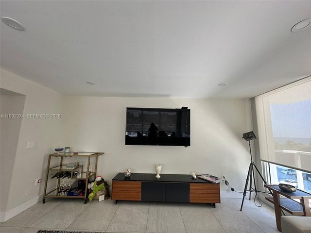 2751 S Ocean Dr 508S, Hollywood, FL 33019