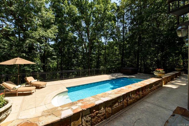 19 Ridgeview Drive, Little Rock, AR 72227