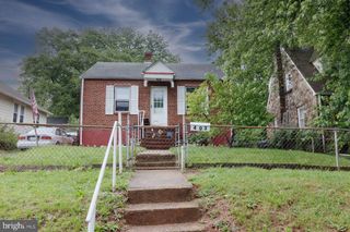 403 KERFOOT AVE, Front Royal, VA 22630