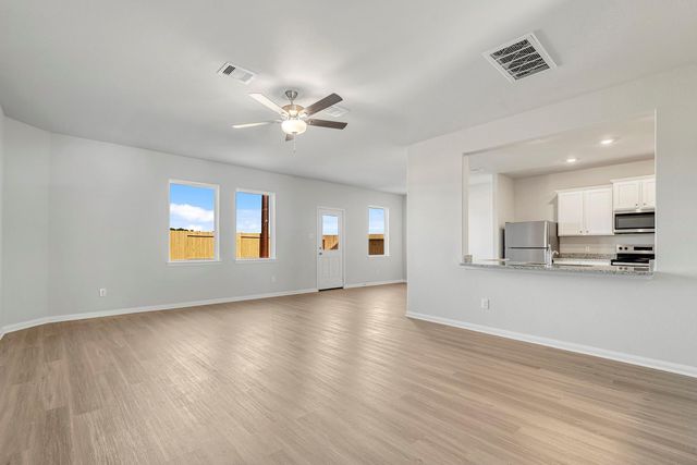 8205 Sunberry Shadow Drive, Houston, TX 77016