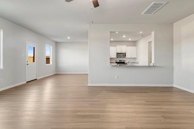 8205 Sunberry Shadow Drive, Houston, TX 77016