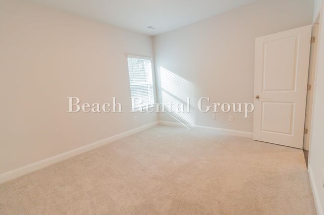 427 Waterend Dr., Little River, SC 29566