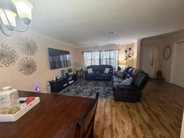 4351 NW 32nd Court, Lauderdale Lakes, FL 33319