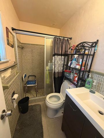 4351 NW 32nd Court, Lauderdale Lakes, FL 33319