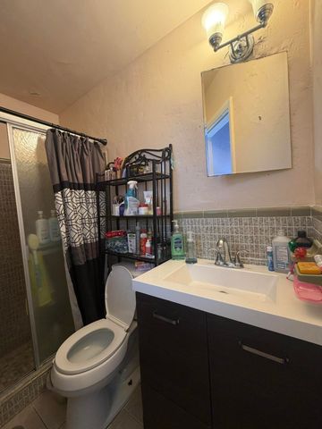 4351 NW 32nd Court, Lauderdale Lakes, FL 33319