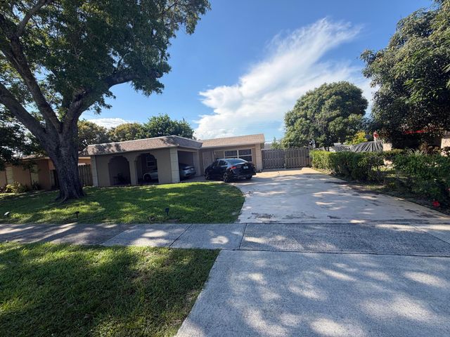 4351 NW 32nd Court, Lauderdale Lakes, FL 33319