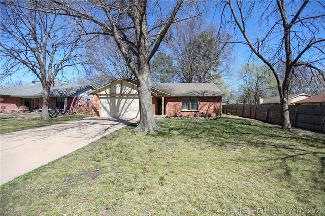 104 W Boston Street, Broken Arrow, OK 74012