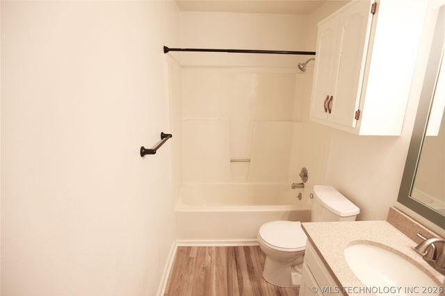 104 W Boston Street, Broken Arrow, OK 74012