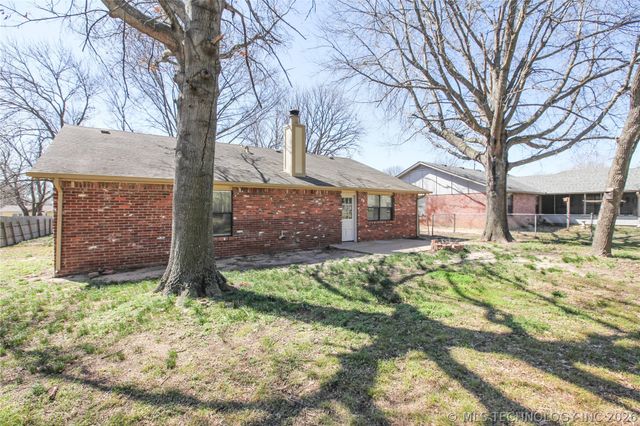 104 W Boston Street, Broken Arrow, OK 74012