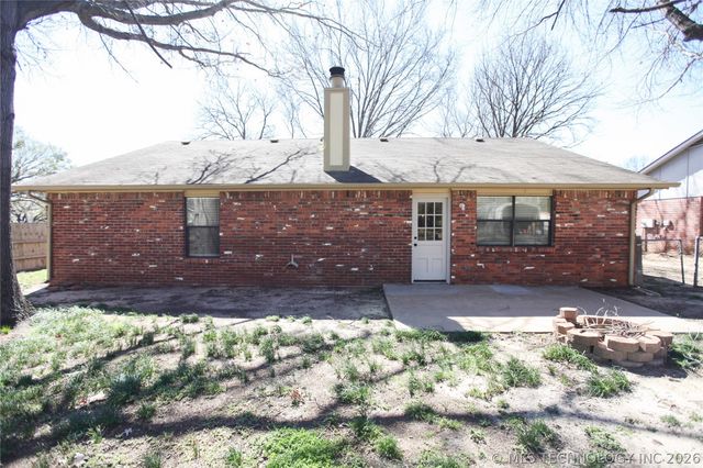 104 W Boston Street, Broken Arrow, OK 74012