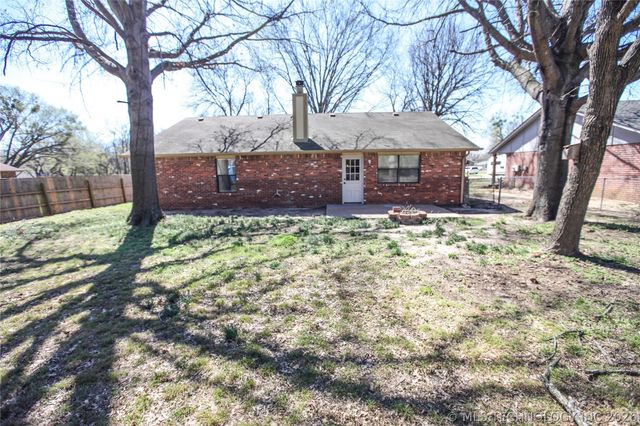 104 W Boston Street, Broken Arrow, OK 74012