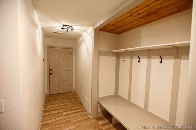 104 W Boston Street, Broken Arrow, OK 74012