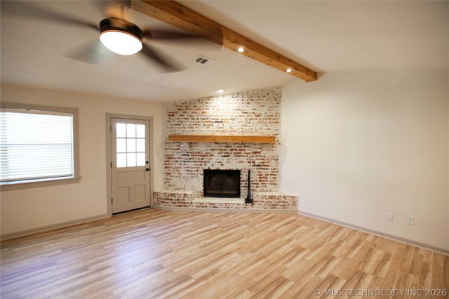 104 W Boston Street, Broken Arrow, OK 74012