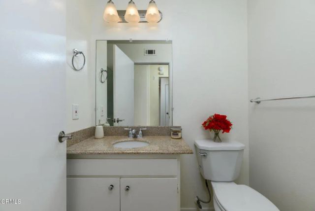 16159 Village 16, Camarillo, CA 93012