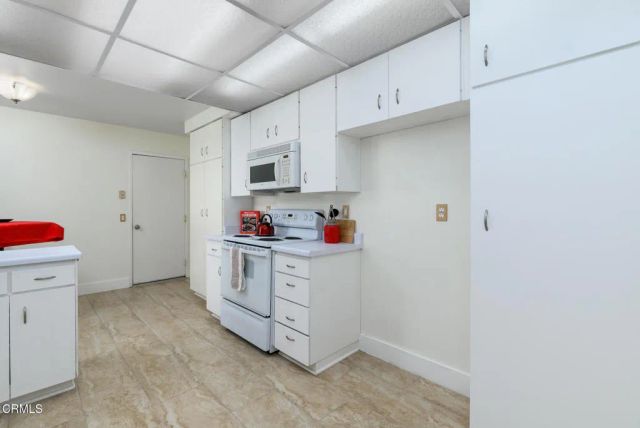 16159 Village 16, Camarillo, CA 93012