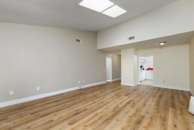 16159 Village 16, Camarillo, CA 93012