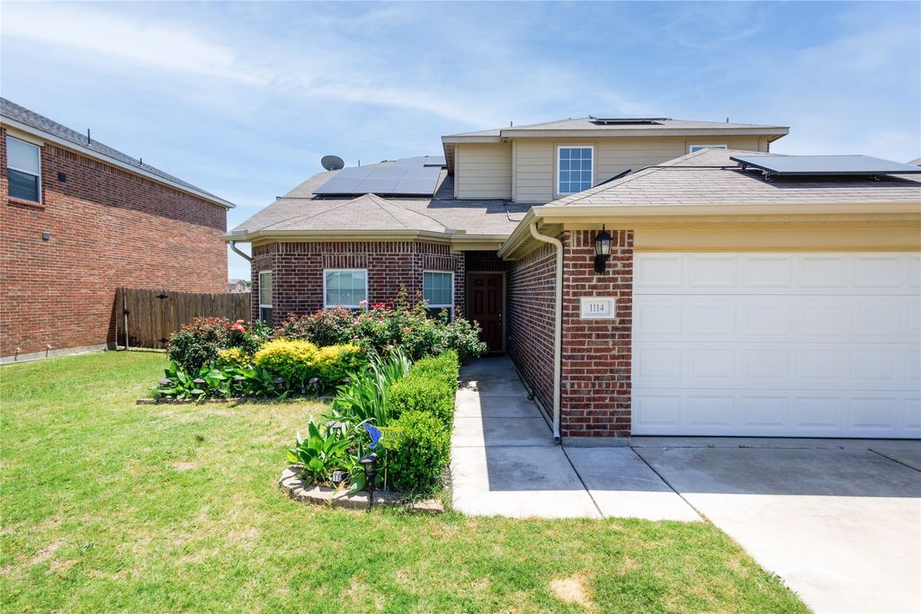 1114 Bogart Circle, Duncanville, TX 75137