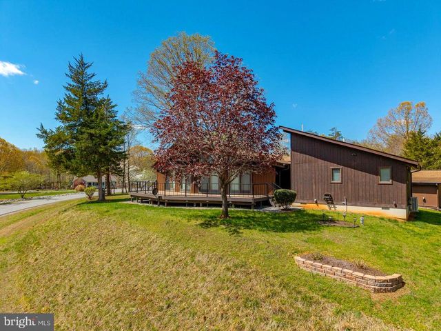109 WHITE OAK DR, Mineral, VA 23117