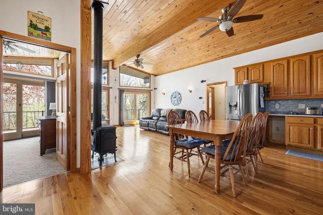 109 WHITE OAK DR, Mineral, VA 23117