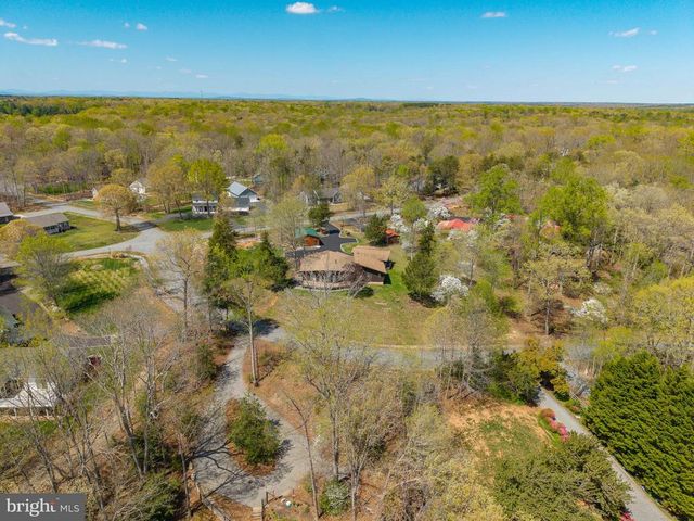 109 WHITE OAK DR, Mineral, VA 23117