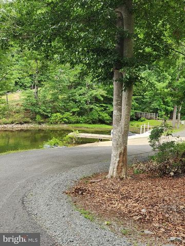 109 WHITE OAK DR, Mineral, VA 23117