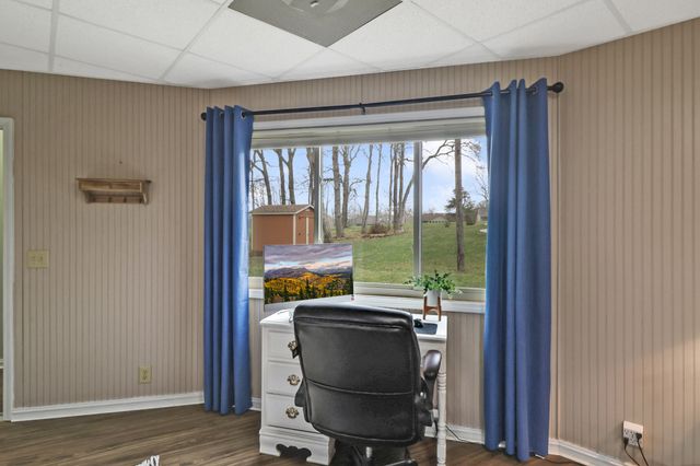 29 Sugarbush Ln, Crossville, TN 38558