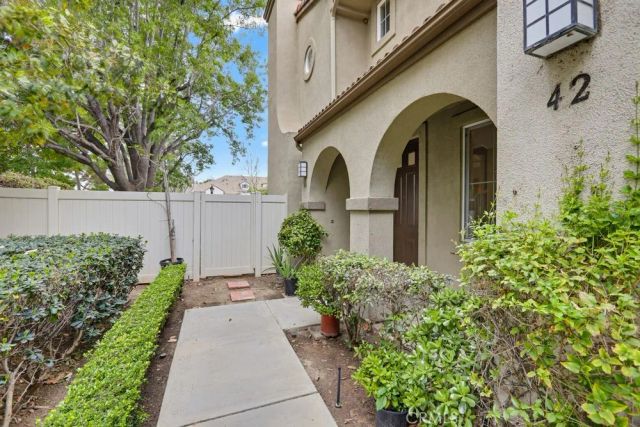 40 Bolinas 5, Irvine, CA 92602