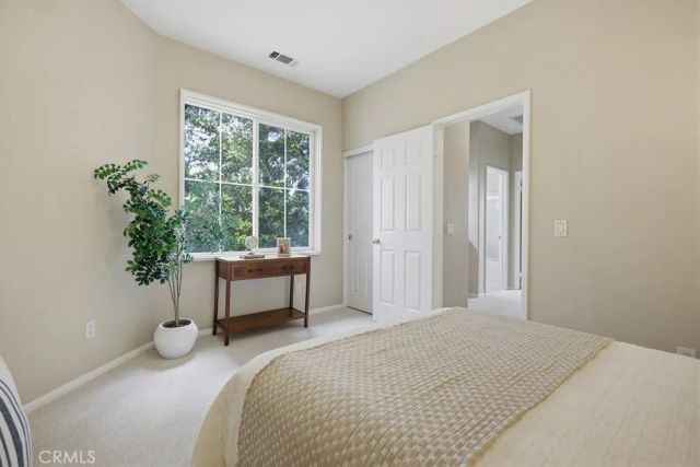 40 Bolinas 5, Irvine, CA 92602