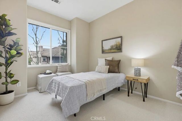 40 Bolinas 5, Irvine, CA 92602