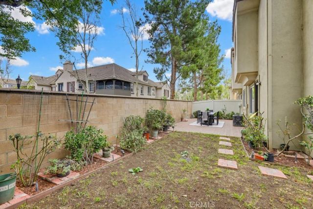 40 Bolinas 5, Irvine, CA 92602