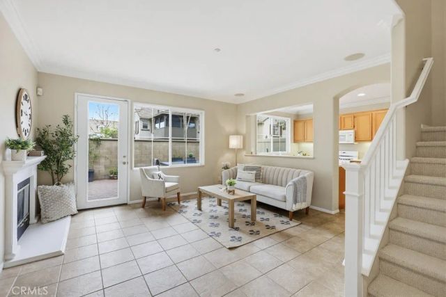 40 Bolinas 5, Irvine, CA 92602