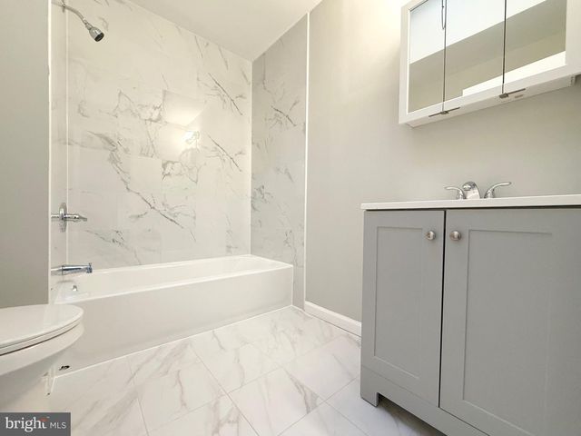 5842 N HOPE ST, Philadelphia, PA 19120