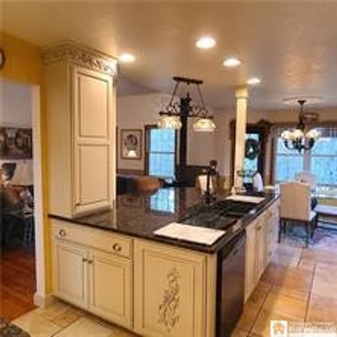 384 Flickerwood Road, Kane Boro, PA 16735