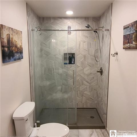 384 Flickerwood Road, Kane Boro, PA 16735