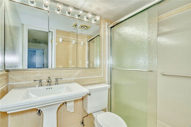 1400 East Avenue UN412, Rochester, NY 14610