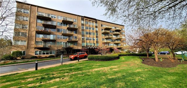 1400 East Avenue UN412, Rochester, NY 14610