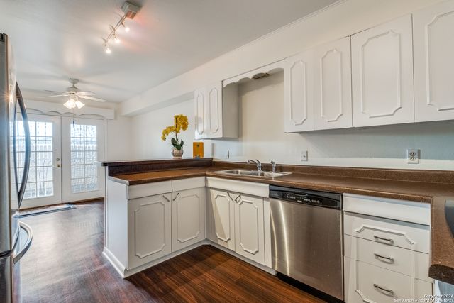 108 Ruelle Ln 108 A, San Antonio, TX 78209